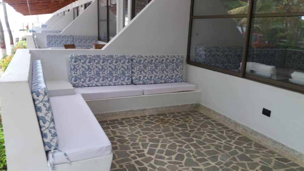 Cabanas La Espanola Coveñas Buitenkant foto
