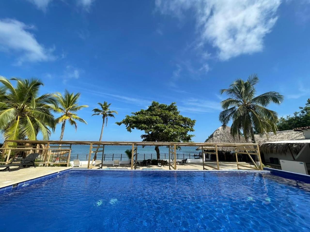 Cabanas La Espanola Coveñas Buitenkant foto