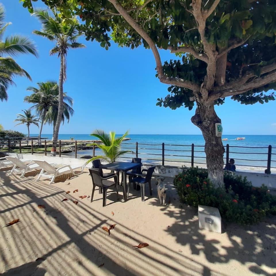 Cabanas La Espanola Coveñas Buitenkant foto